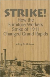 51l6LsYwQFL._SX327_BO1,204,203,200_